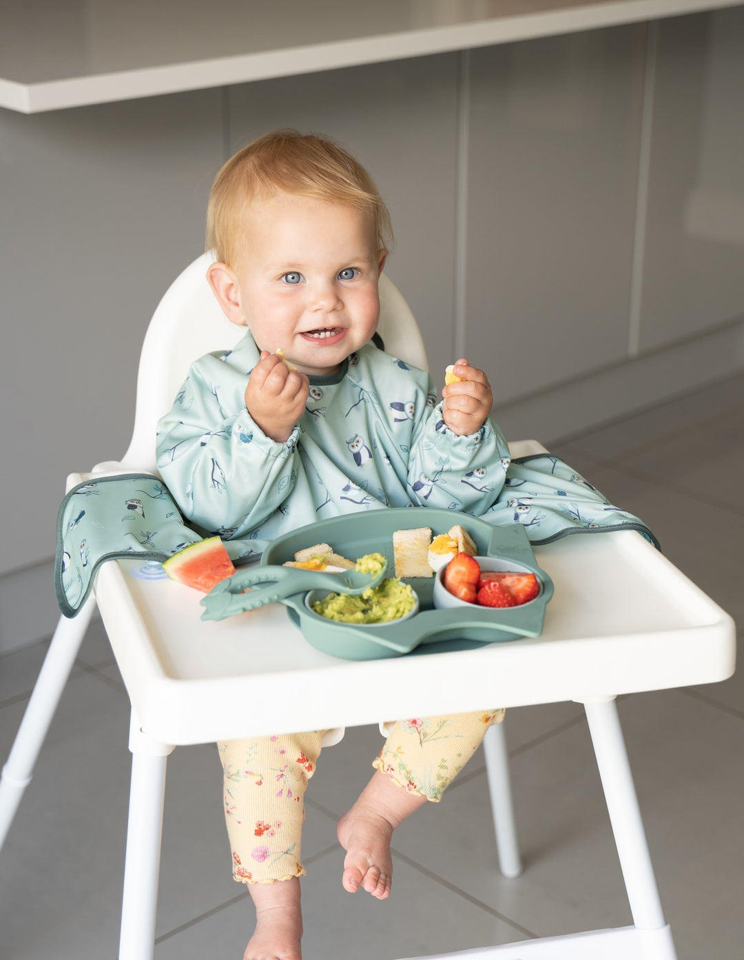 TidyTot Esslern-Teller aus Silikon mit Saugfunktion und Schalen - Eulen Design grün