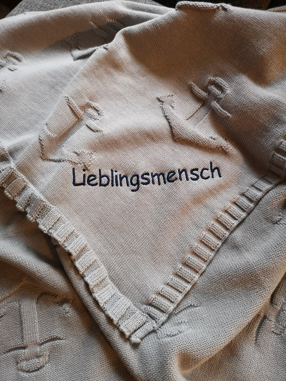 ANKERPLATZ Babydecke mit Kosewort