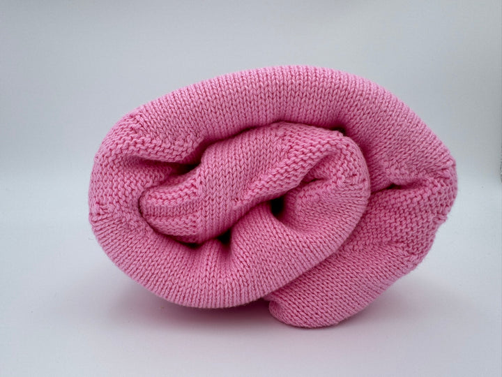 Babydecke mit Namen in der Farbe Rosa aus 100% Biobaumwolle