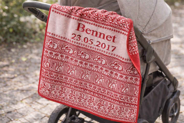 SCANDINAVIA BIO Babydecke mit Namen - babydecke.de