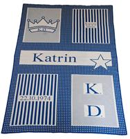 XL Kuscheldecke GEKROENT mit Namen in Ryoal Blau aus 100% Bio-Baumwolle